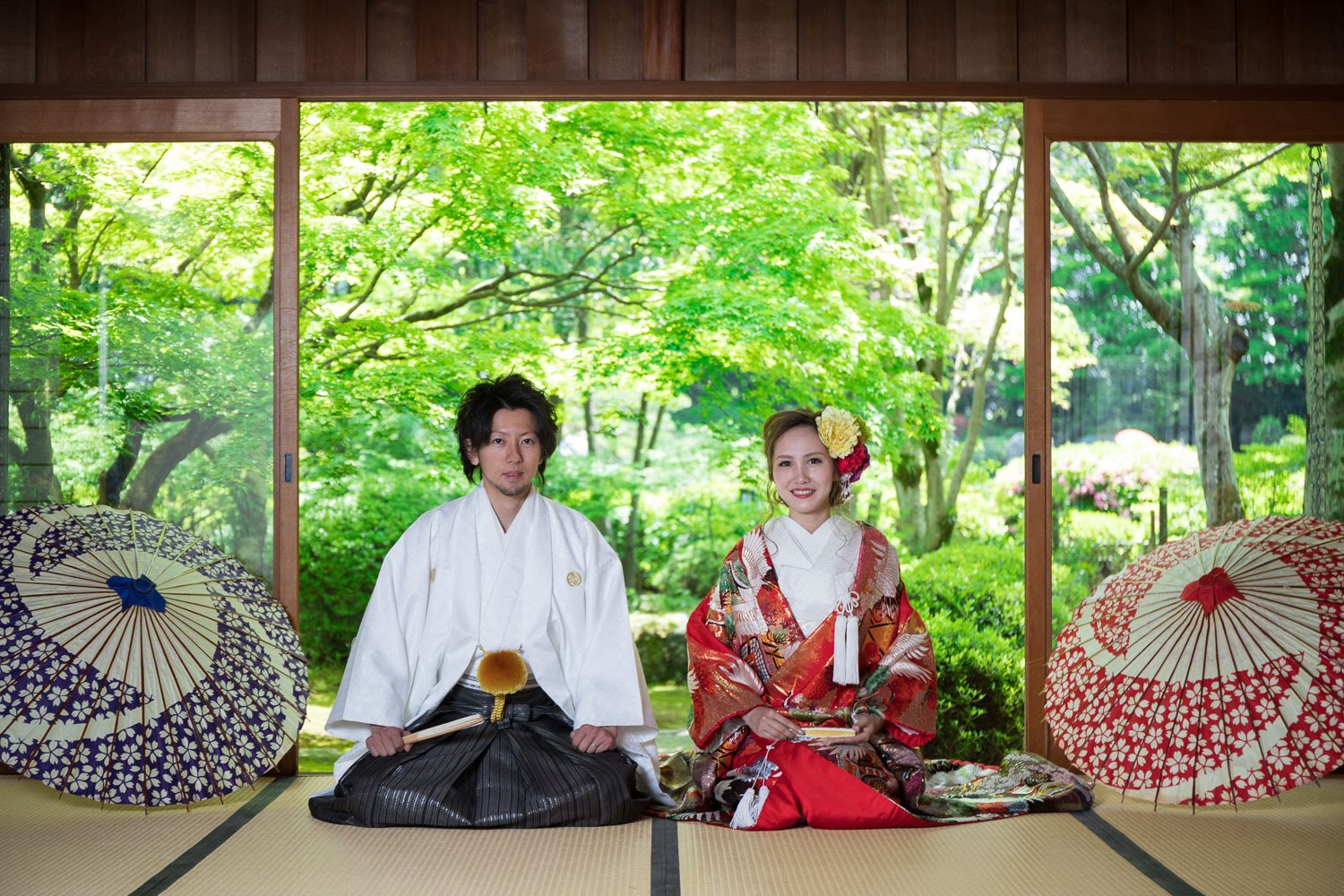 大濠公園日本庭園 和装前撮り 色打掛 紋付袴 座りショット 日本庭園ロケーション 福岡