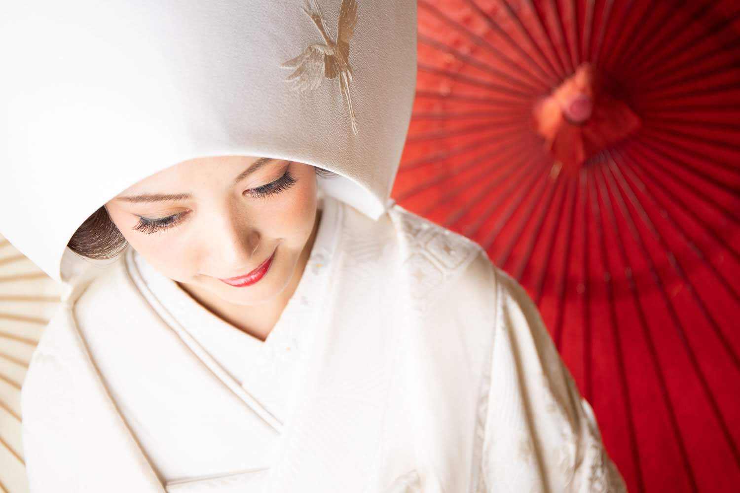 松風園 和装前撮り 白無垢 綿帽子 花嫁アップ 和傘 ロケーション撮影