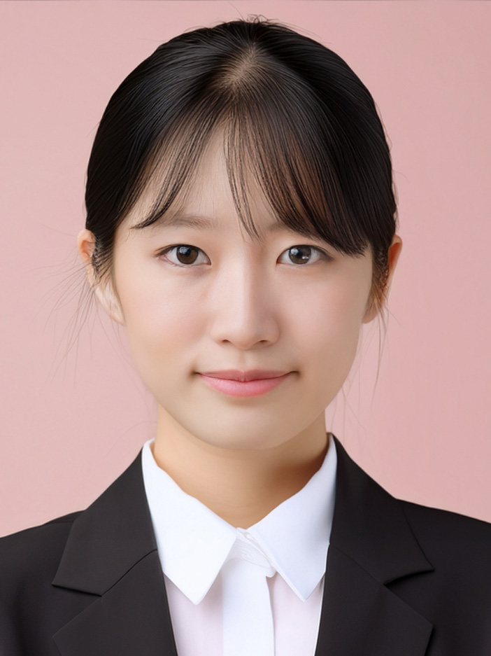 証明写真　背景ピンク